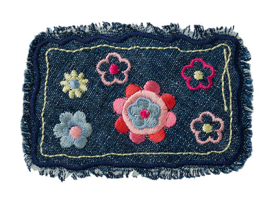 Applikationen - Kids and Hits - aufbügelbar Jeanspatch, fransig m. Blumen ca. 5,0x8,0 cm farbig