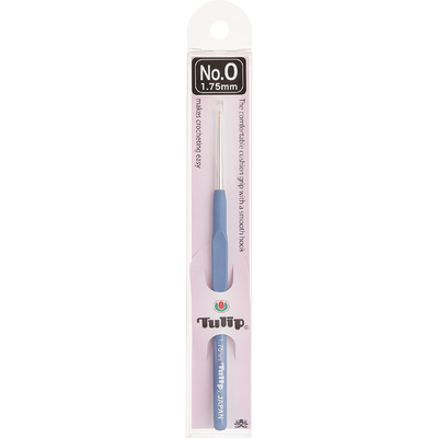 Tulip Etimo crochet hook with soft grip blue